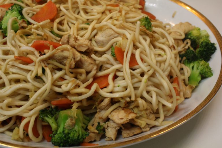 nouilles sautées chinoises