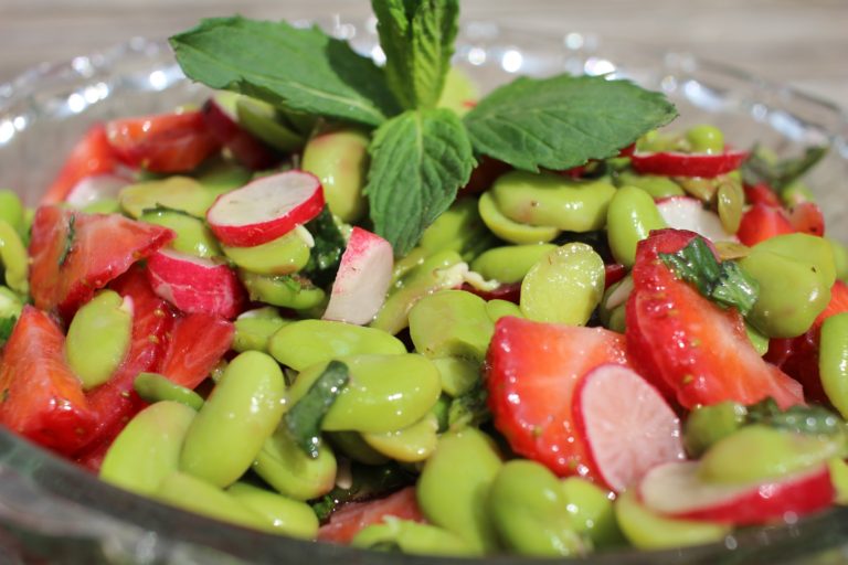 salade fèves fraises
