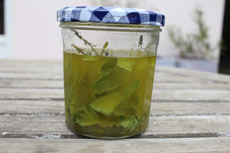 sauce aux herbes