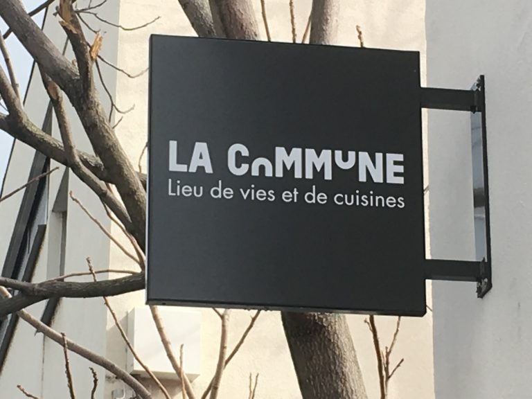 enseigne la commune Lyon