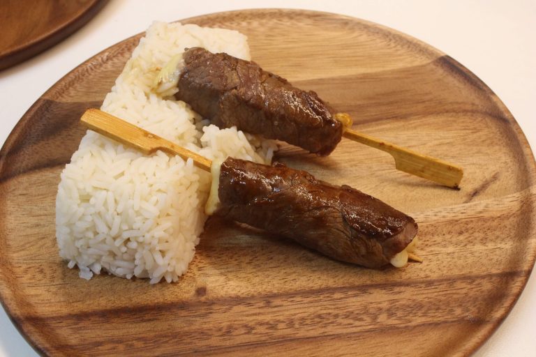 yakitoris de boeuf