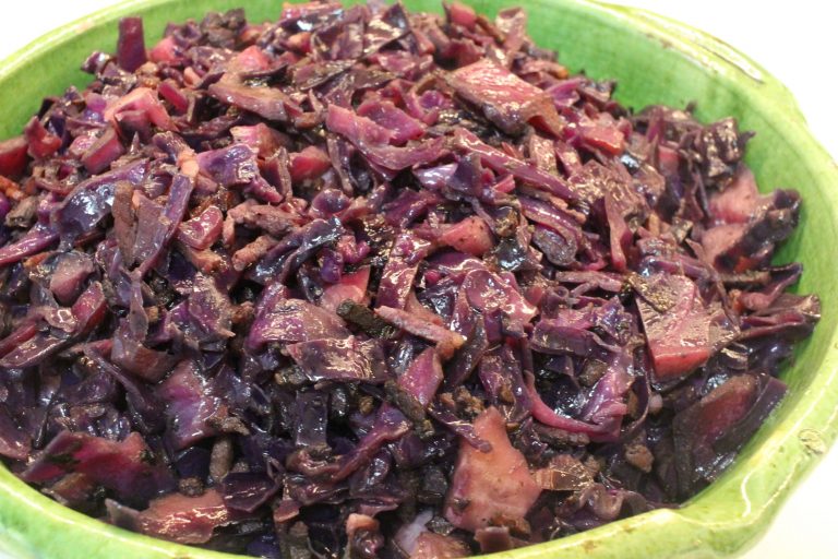 chou rouge aux lardons