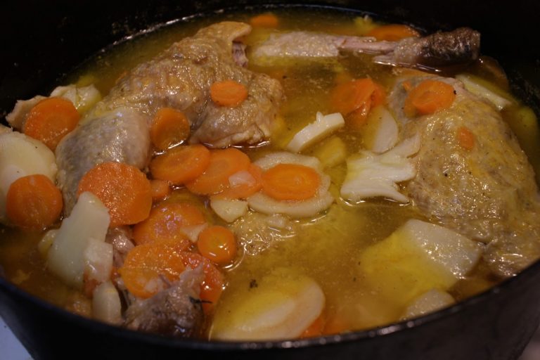 cuisses de pintade aux carottes