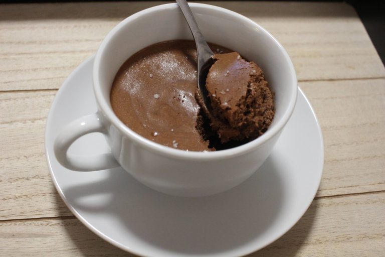 mousse au chocolat et cacahuète