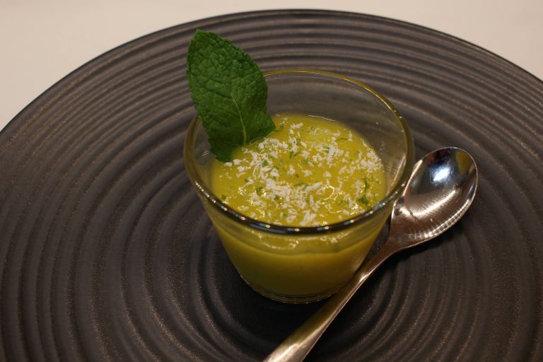 soupe de mangue au citron vert