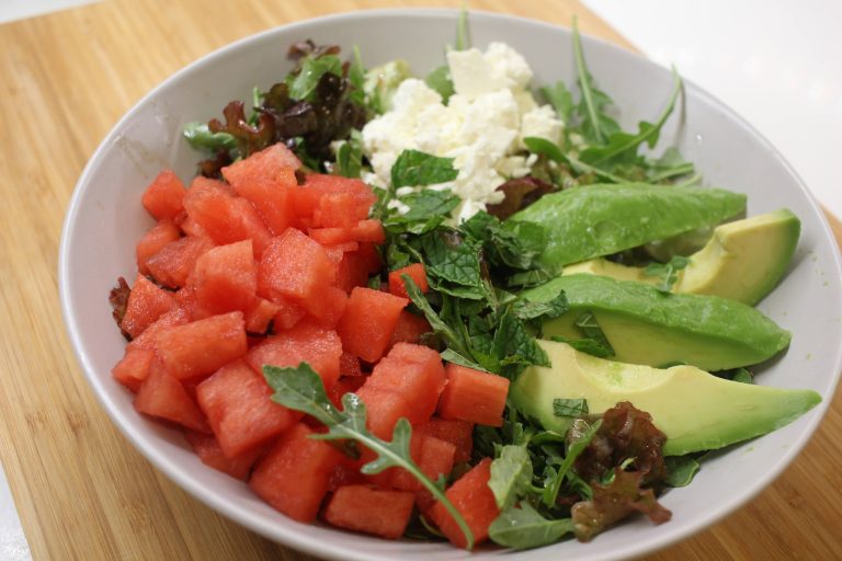 Bowl pastèque avocat salade