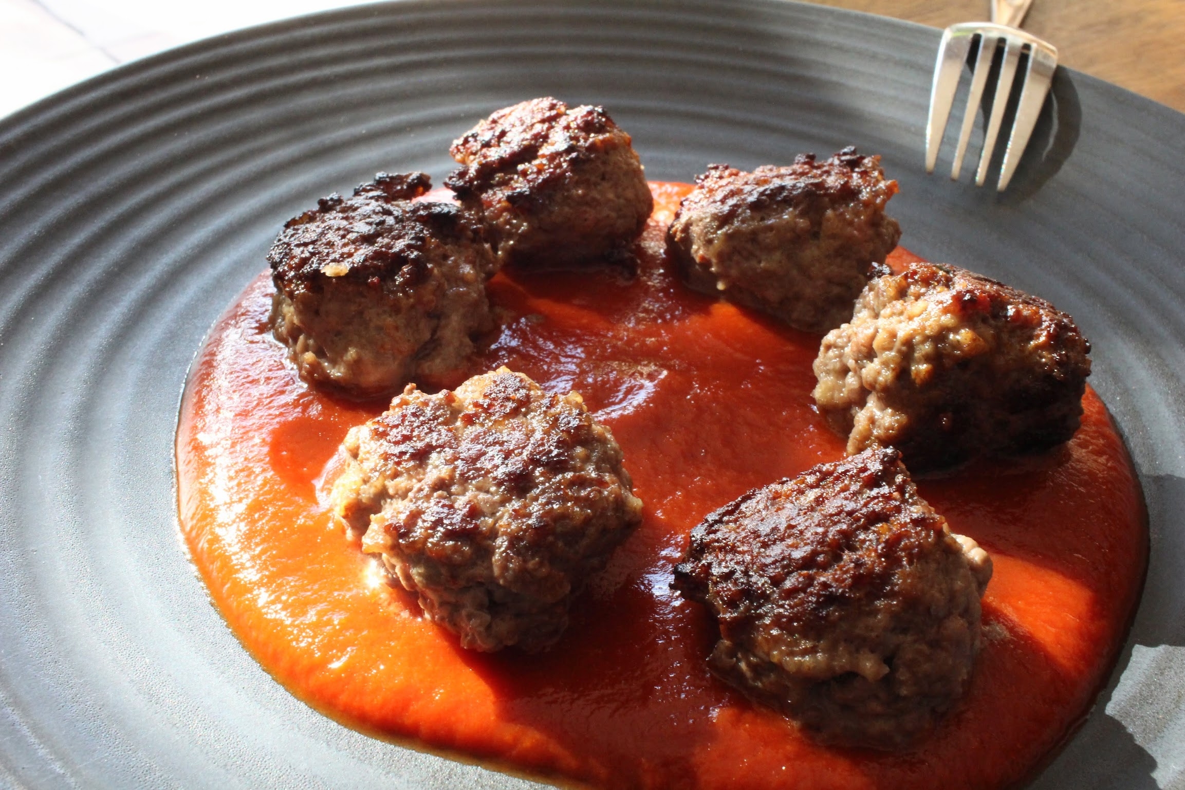 boulettes de viande à la sauce tomate