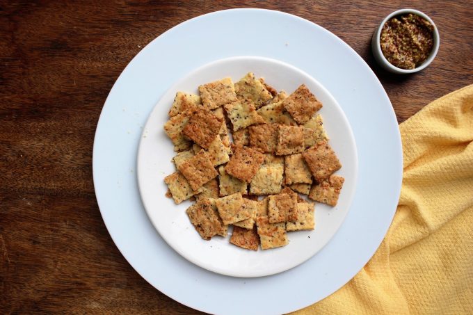 Recette des biscuits apéritifs à la moutarde